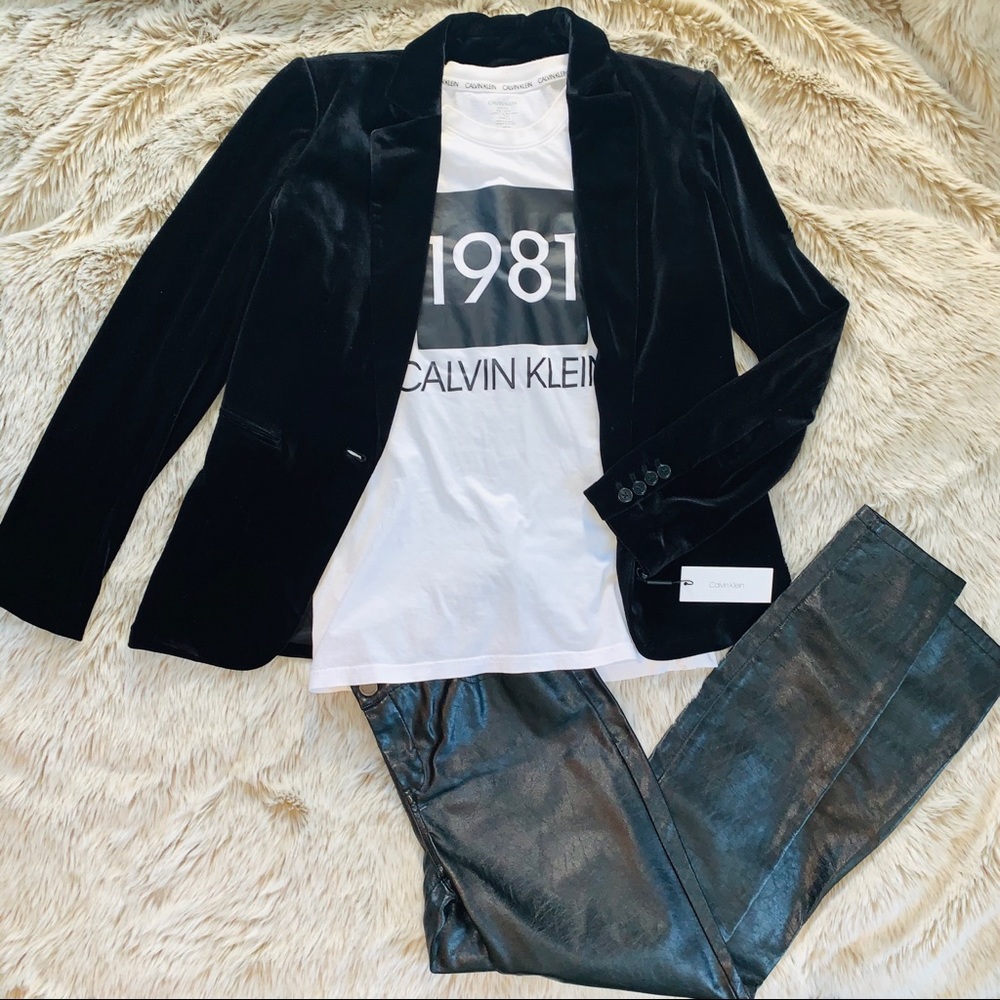 Calvin Klein 1981 White Tee - Picture 6 of 6
